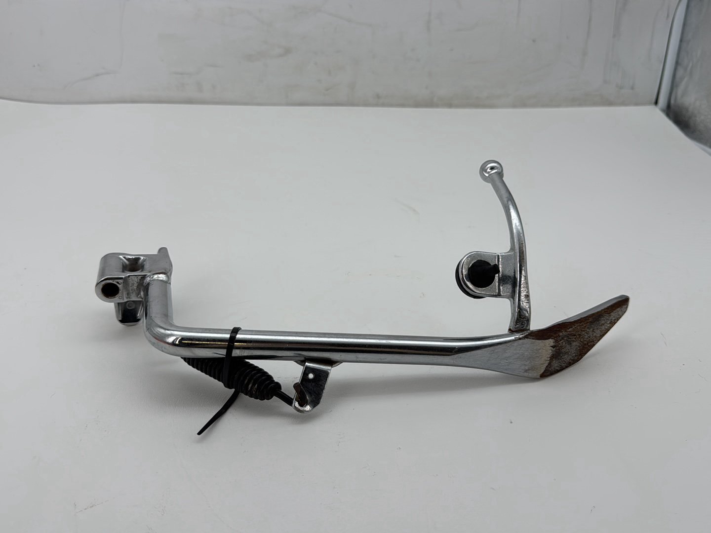 2008 Harley Softail Deluxe FLSTN OEM Left Side Jiffy Kick Stand & Spring