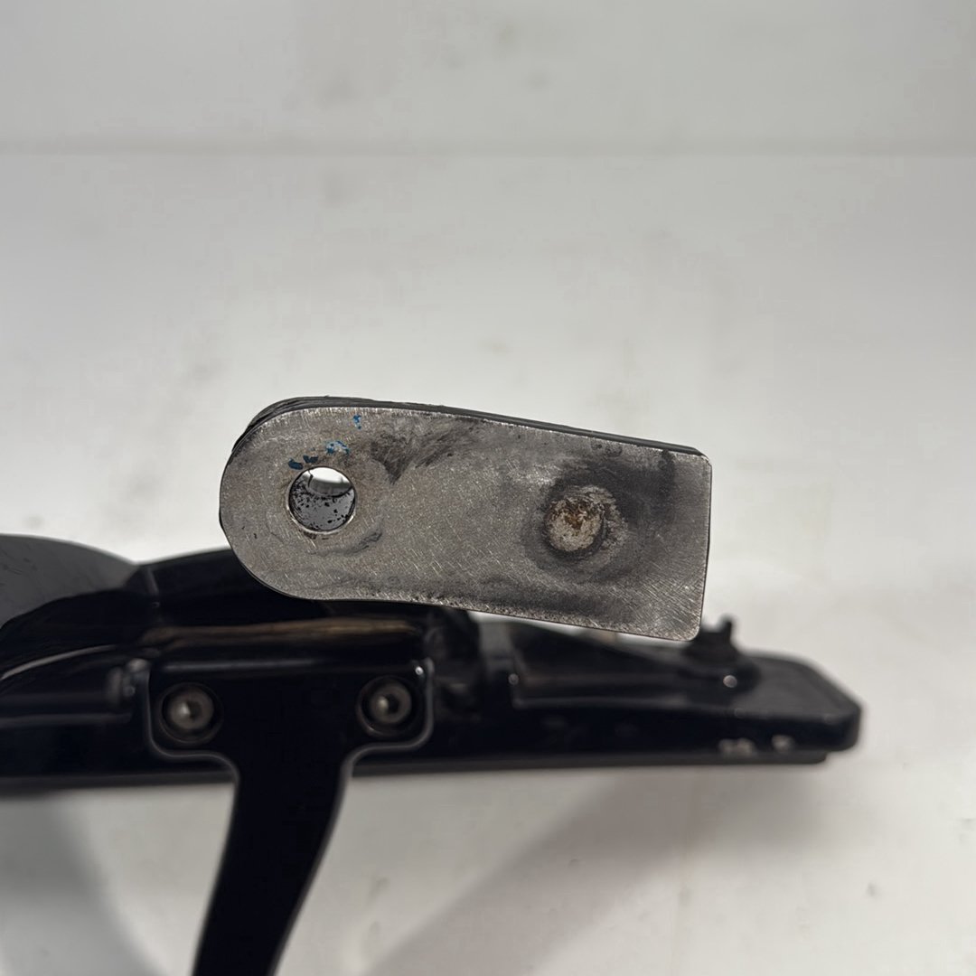2017 - 2026 Harley-Davidson Softail Heritage Classic 114 Left Driver 1 Floorboard Foot Rest 50500738