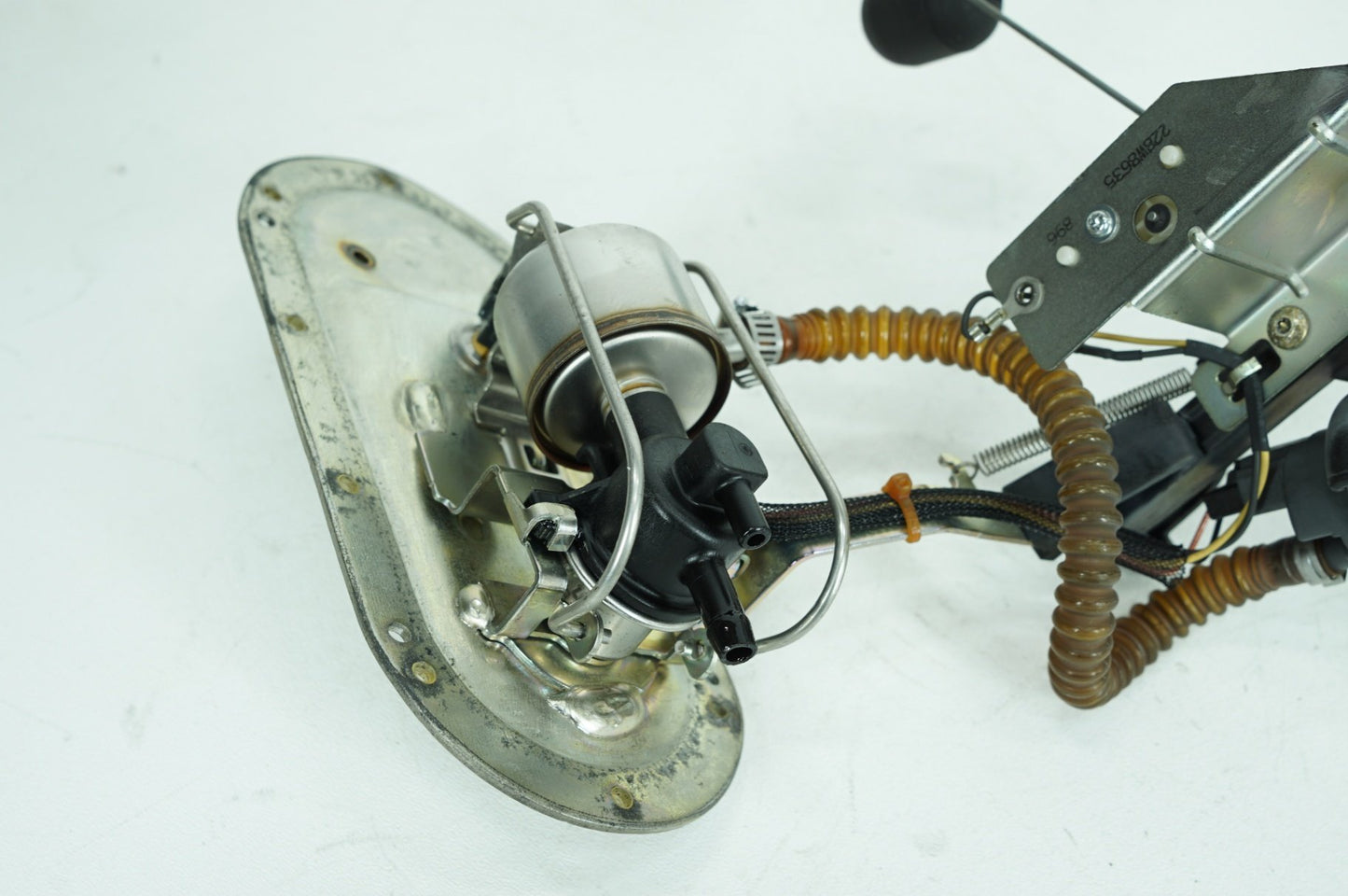 2007 - 2011 Harley-Davidson Touring Road King Classic Fuel Pump Gas Gasoline Petrol Sending 62897-01B