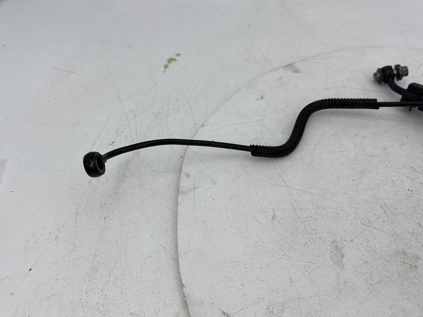 1999 - 2006 Harley-Davidson Touring Electra Glide Ultra Rear Brake Hose Line Pipe 40971-00B