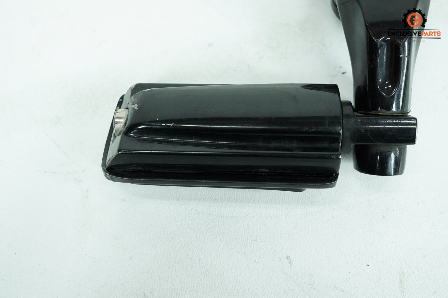2007 - 2011 Harley-Davidson Touring Electra Glide Ultra Front Driver Highway 1 Foot Peg Rest B07FPF9WH4