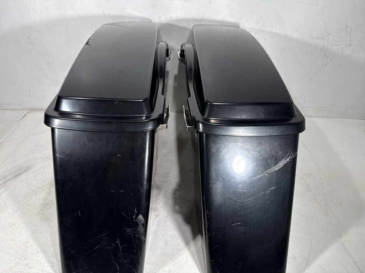 2013 Harley Street Glide Touring FLHX OEM Left Right Saddlebags Luggage NOKey