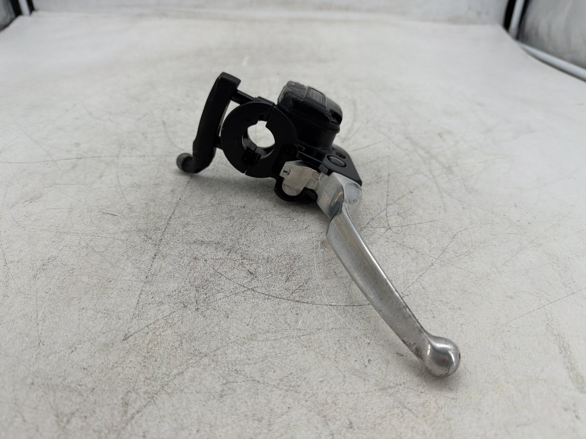 2010 Harley Electra Glide Touring OEM Front Right Brake Lever Master Cylinder