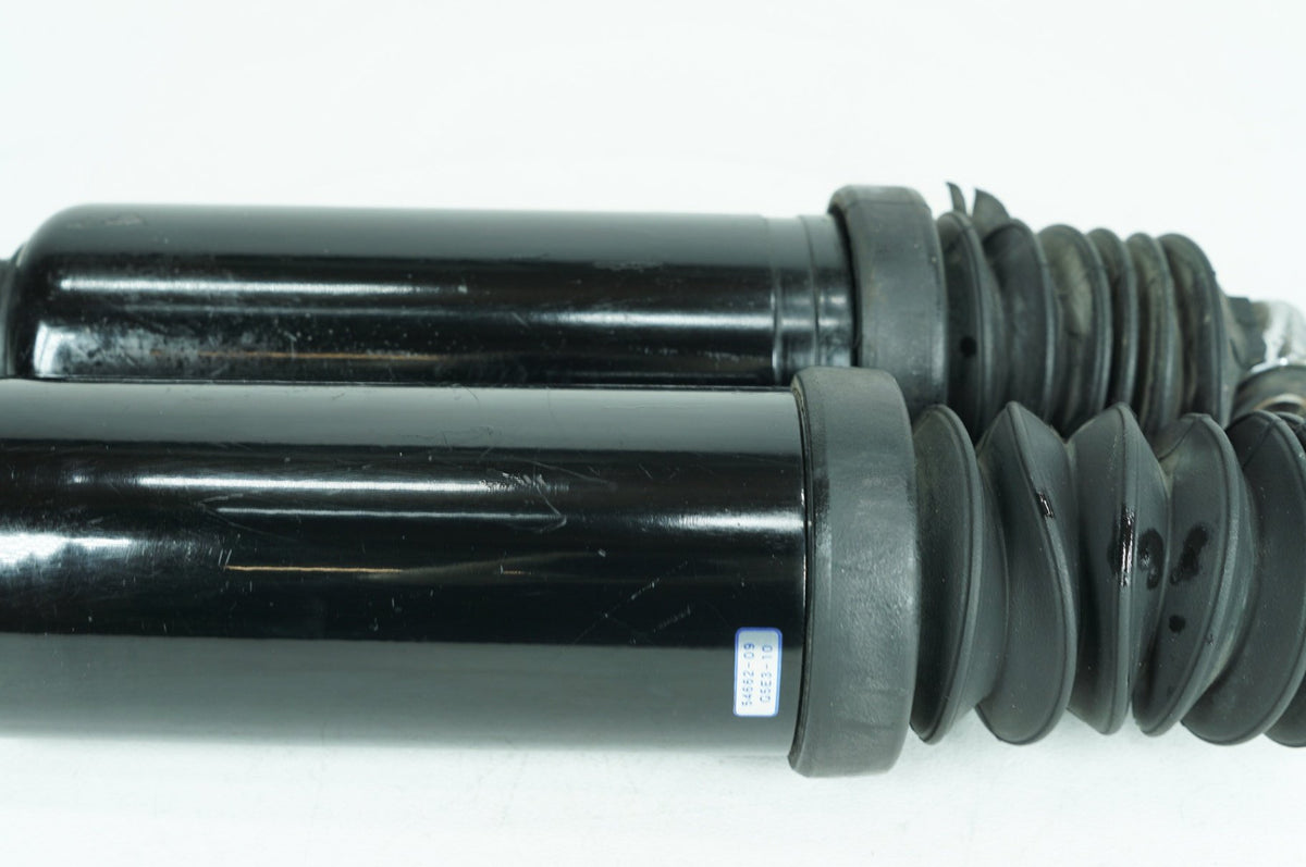 2012 Harley Touring Road Glide Custom Rear Left Right Shock Absorbers Low 12"