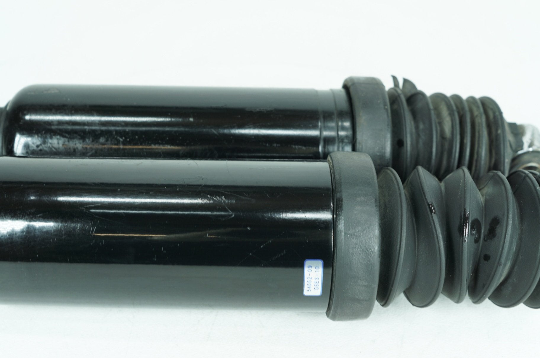 2012 Harley Touring Road Glide Custom Rear Left Right Shock Absorbers Low 12"