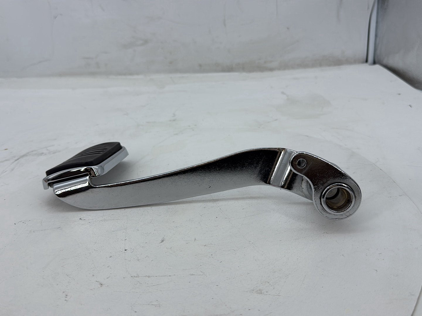 2007 Harley Street Glide Touring FLHX OEM Foot Brake Control Lever Pedal