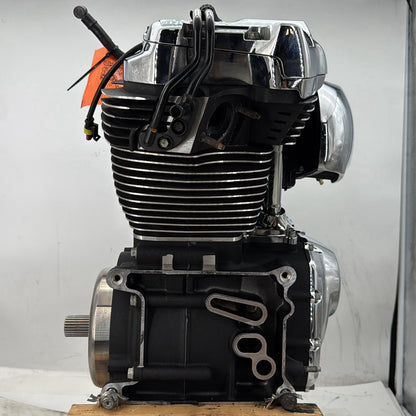 17 Harley Road Glide Touring OEM Milwaukee M8 107 Engine Motor Air Cooled 7 mi.