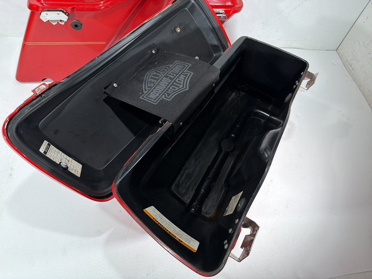 2004 Harley Electra Glide Touring Ultra OEM Left Right Saddlebags Luggage NOKey