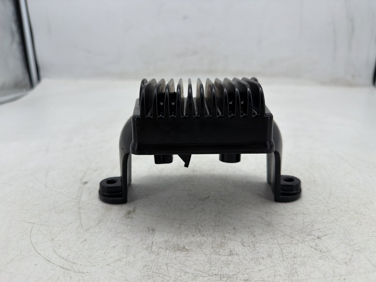 2010 Harley Electra Glide Touring Ultra OEM Voltage Regulator Rectifier