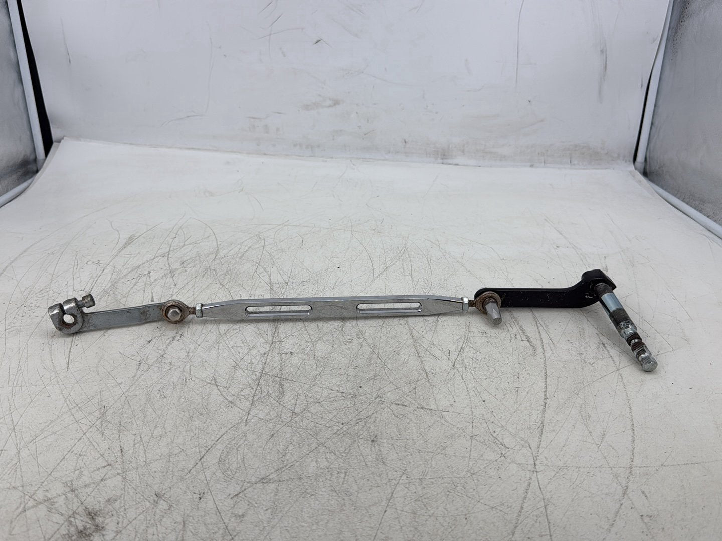 2015 Harley Road Glide Touring FLTRXS OEM Gear Shifter Lever Arm w/ Rod linkage