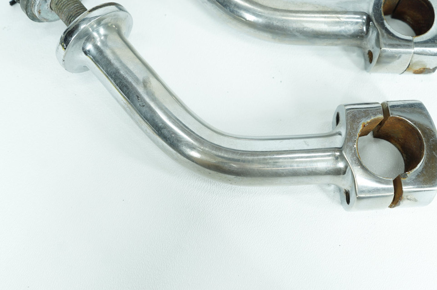 1984 - 1998 Harley-Davidson Softail Heritage Front Handlebar Risers Riser 56541-86A