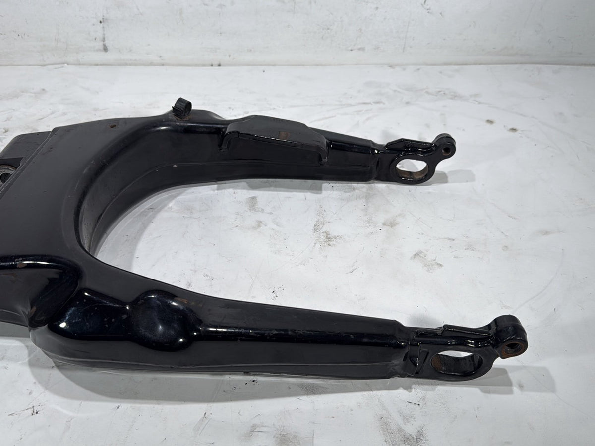 2009 Harley Street Glide Touring FLHX OEM Rear Fork Swingarm Swing Arm