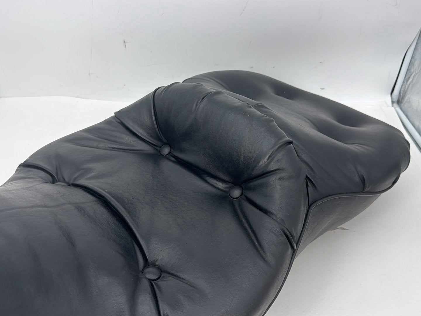 1999 - 2006 Harley-Davidson Touring Electra Glide Classic Passenger Rider Driver Seat Saddle 51704-05