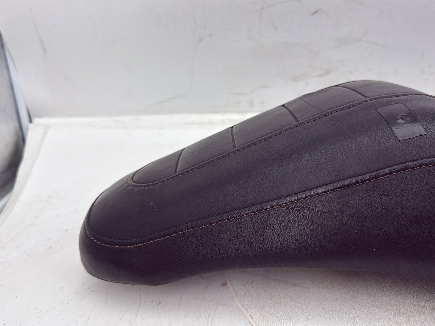 2006 Harley Dyna Super Glide Custom FXDCI OEM Passenger Rider Driver Seat Saddle
