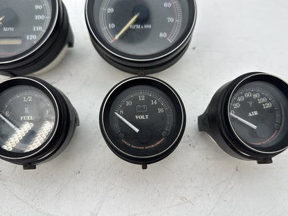 1999 - 2006 Harley-Davidson Touring Electra Glide Classic Air Oil Volt Fuel Tacho Speedo Gauges 60677-94A
