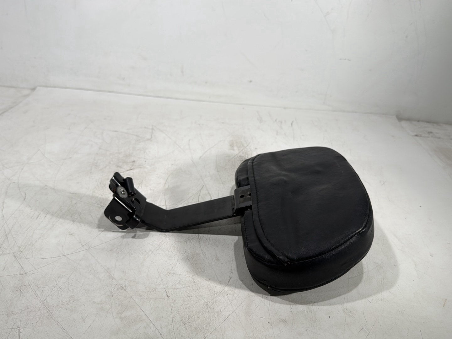 2015 Harley Road Glide Touring FLTRXS OEM Rider Driver Backrest Adjustable Cushion Pad
