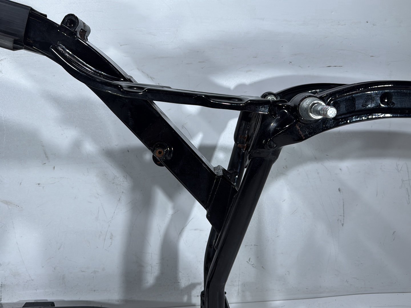 2008 Harley Dyna Fat Bob FXDF OEM Body Main Frame Chassis 29 degree rake CLN CLR