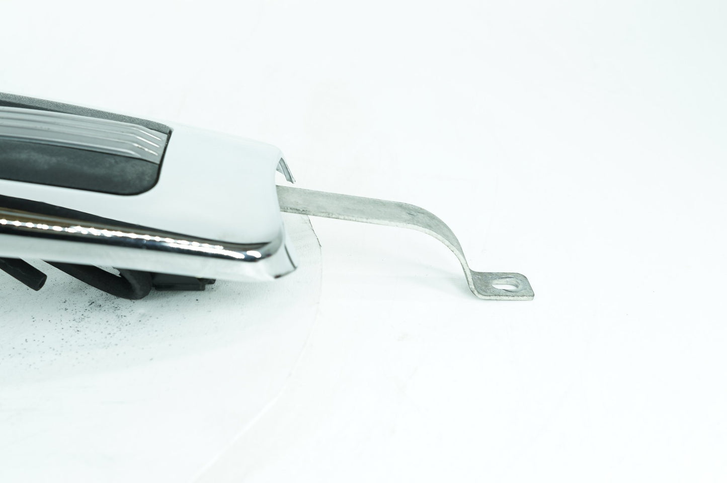 2008 - 2016 Harley-Davidson Touring Electra Glide Ultra Fuel Gas Tank Dash Console NOKey 61270-08