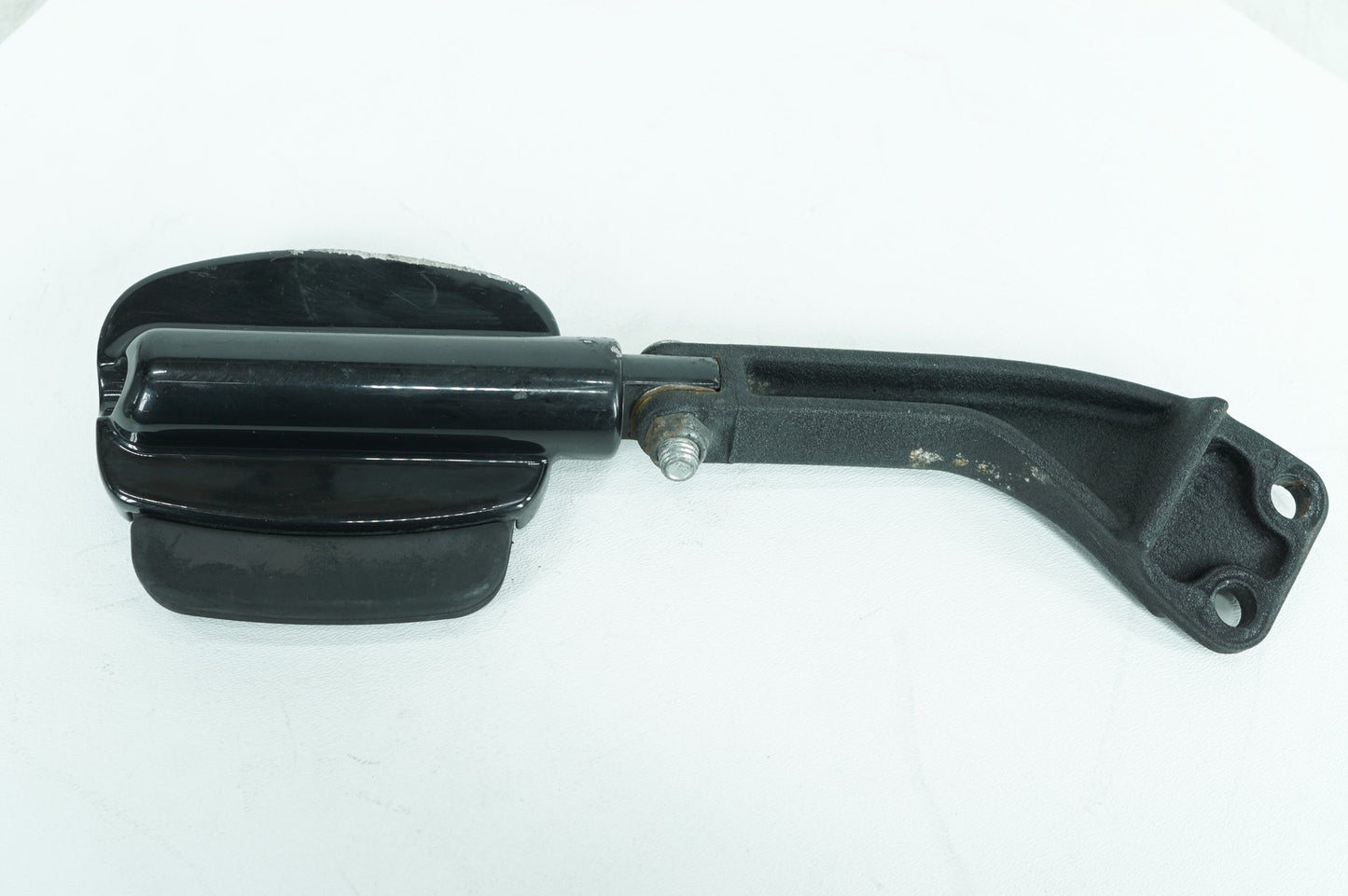 2007 - 2017 Harley-Davidson Dyna Fat Bob Rear Passenger 1 Foot Peg Step Rest 49224-06A