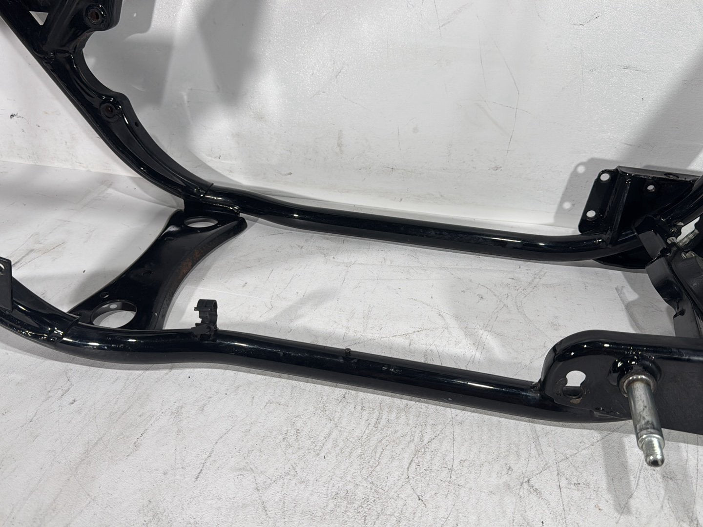 2005 Harley Electra Glide Touring Ultra FLHTCUI OEM Body Main Frame Chassis SLVG