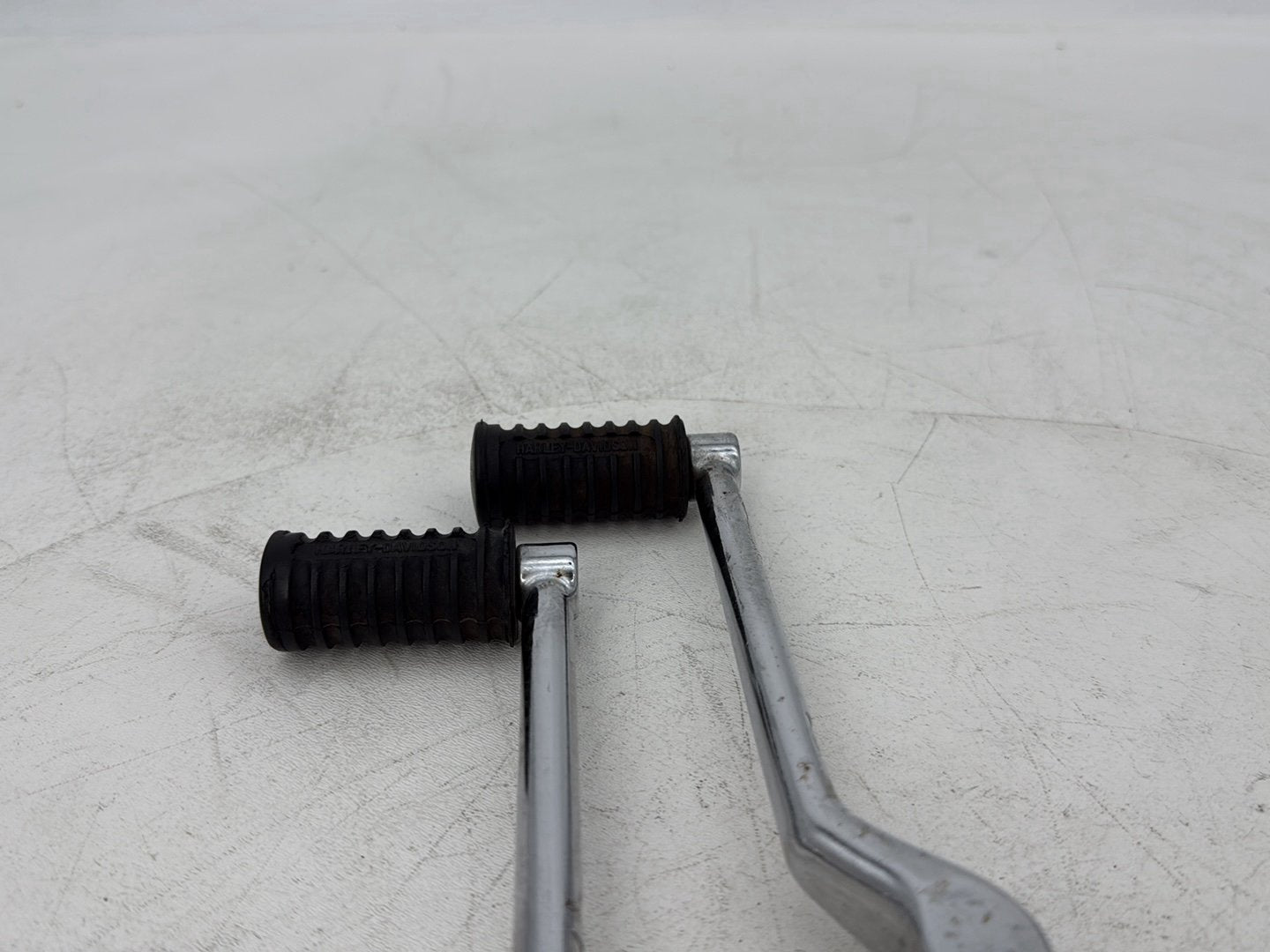 1999 - 2006 Harley-Davidson Touring Electra Glide Ultra Gear Shifter Lever Pedal Pedals 33895-82D