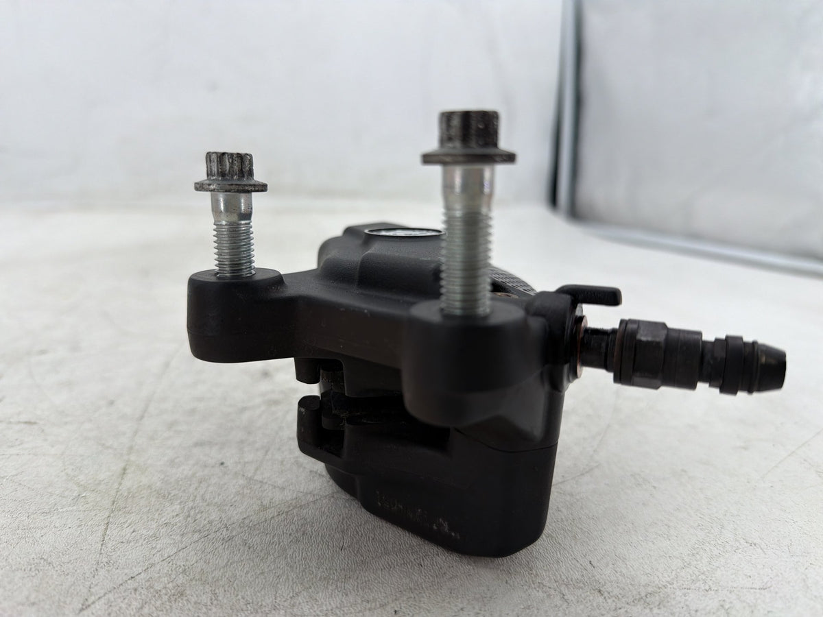 2015 Harley Electra Glide Touring Ultra OEM Front Right 1 Brake Caliper