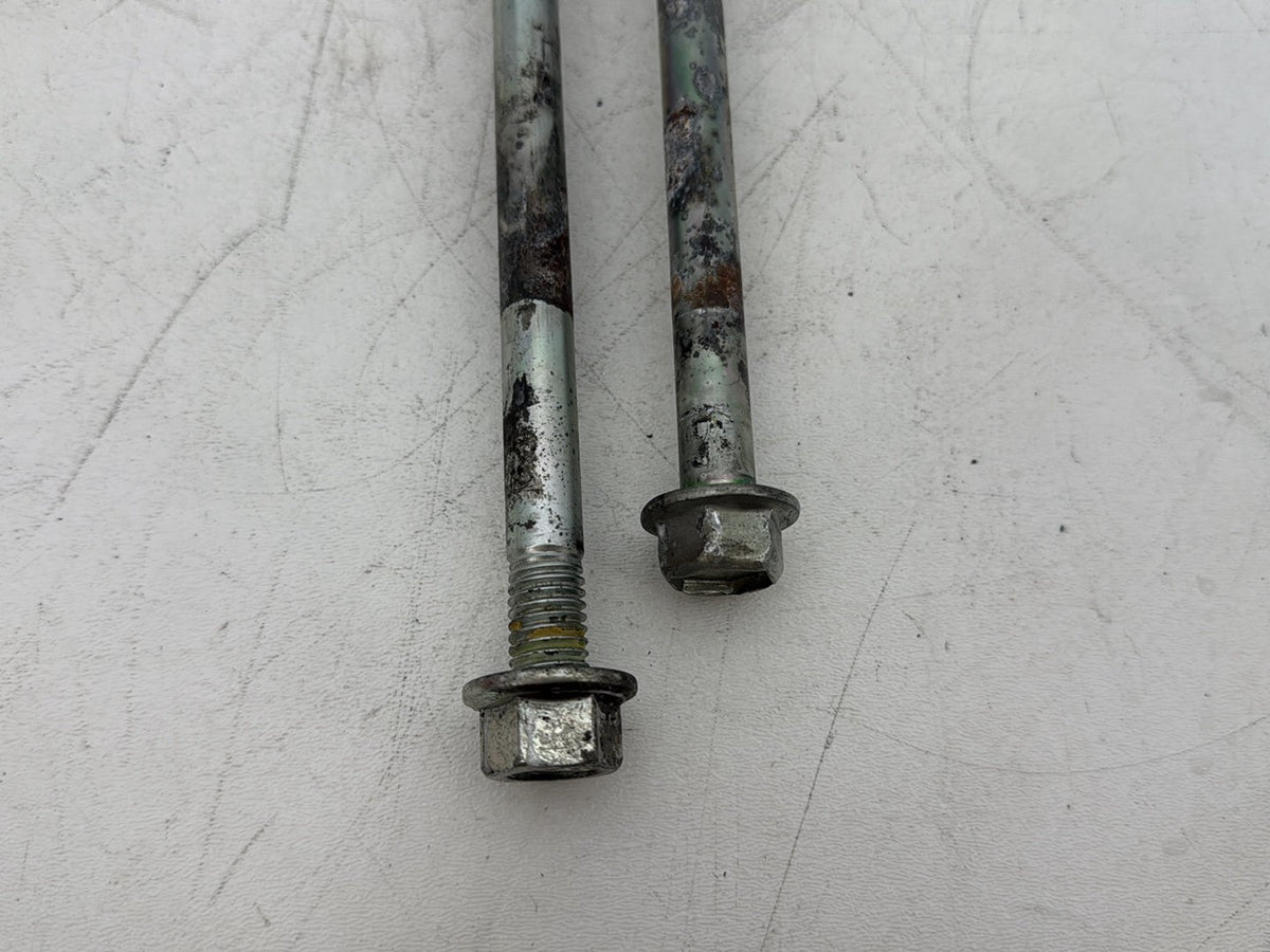 2005 Harley Heritage Softail Classic FLSTCI OEM Engine Mount Pivot Bolt Shaft