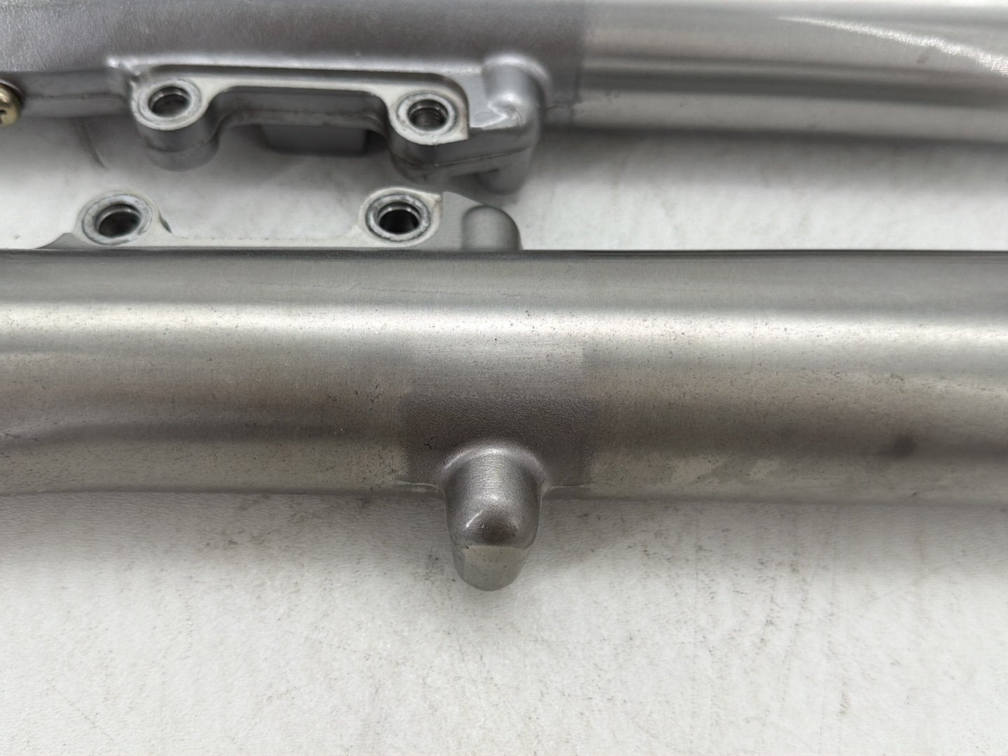 2006 Harley Electra Glide Touring FLHT OEM Front Left & Right Fork Legs Sliders