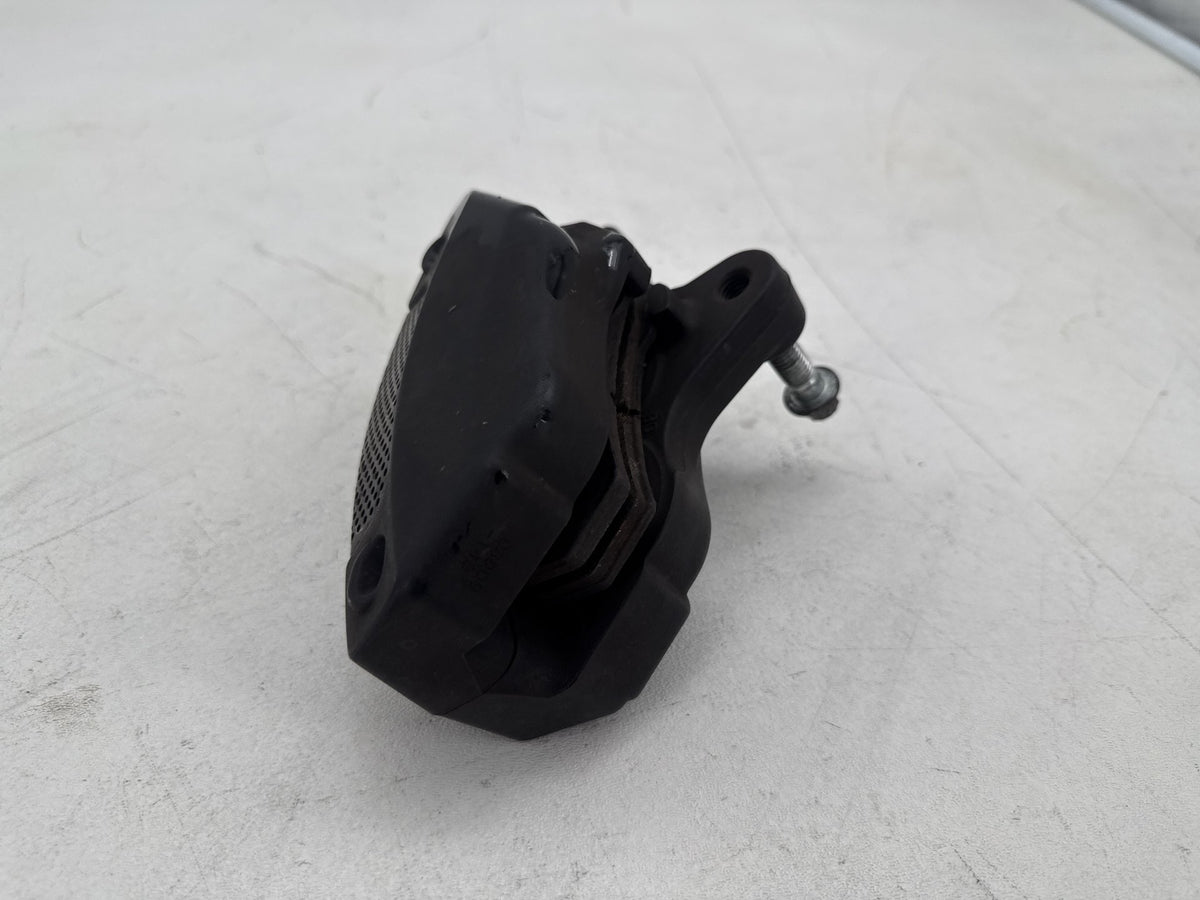 2009 Harley Electra Glide Touring Ultra OEM Front Left 1 Brake Caliper
