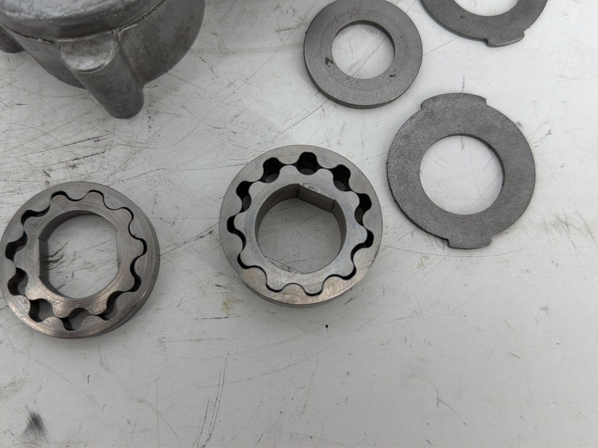2015 Harley Electra Glide Touring Twin Cam Cam Support Camshaft Plate 25358-06