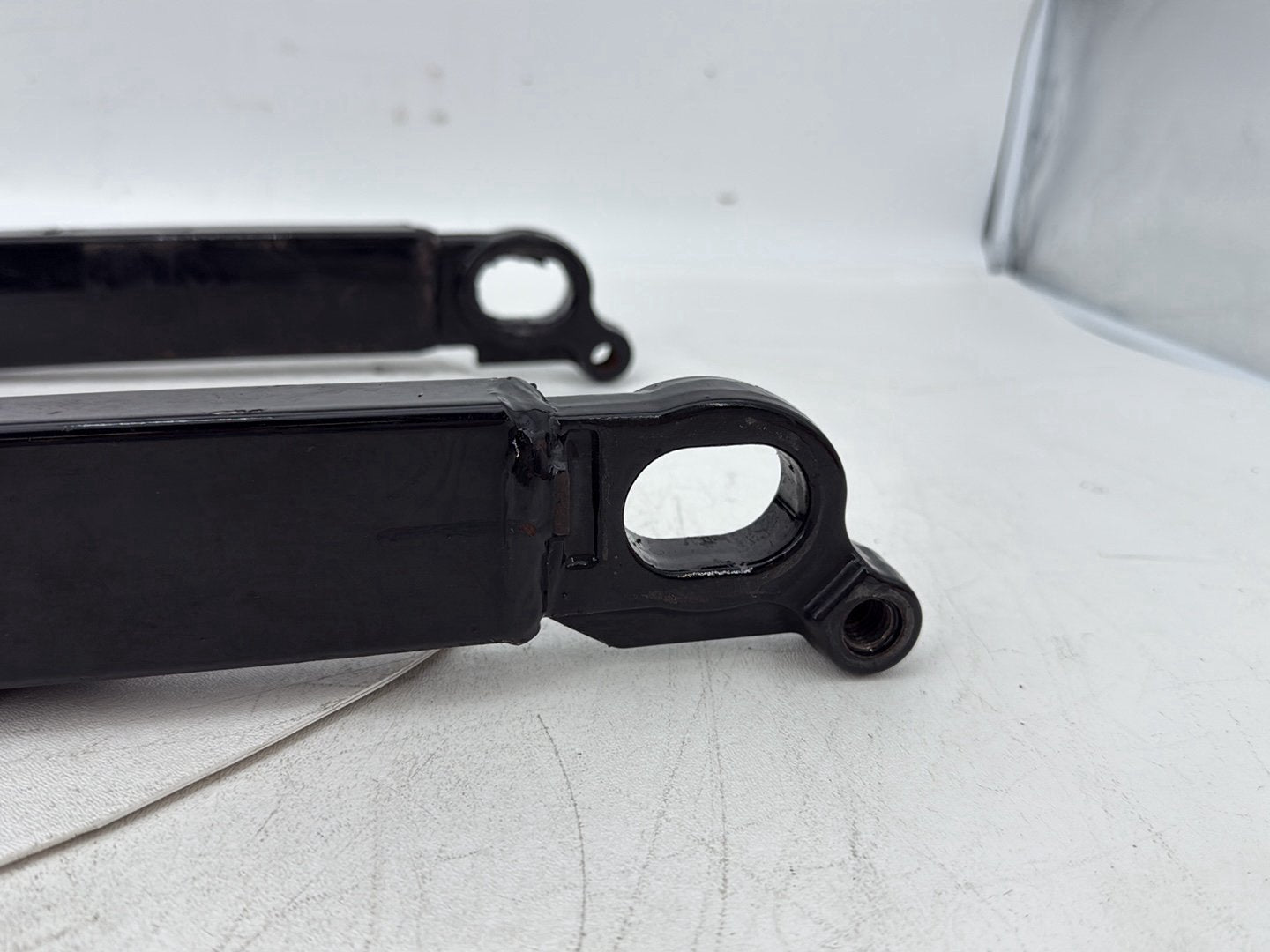 1999 - 2006 Harley-Davidson Touring Electra Glide Ultra Rear Fork Swingarm Swing Arm 47549-02A