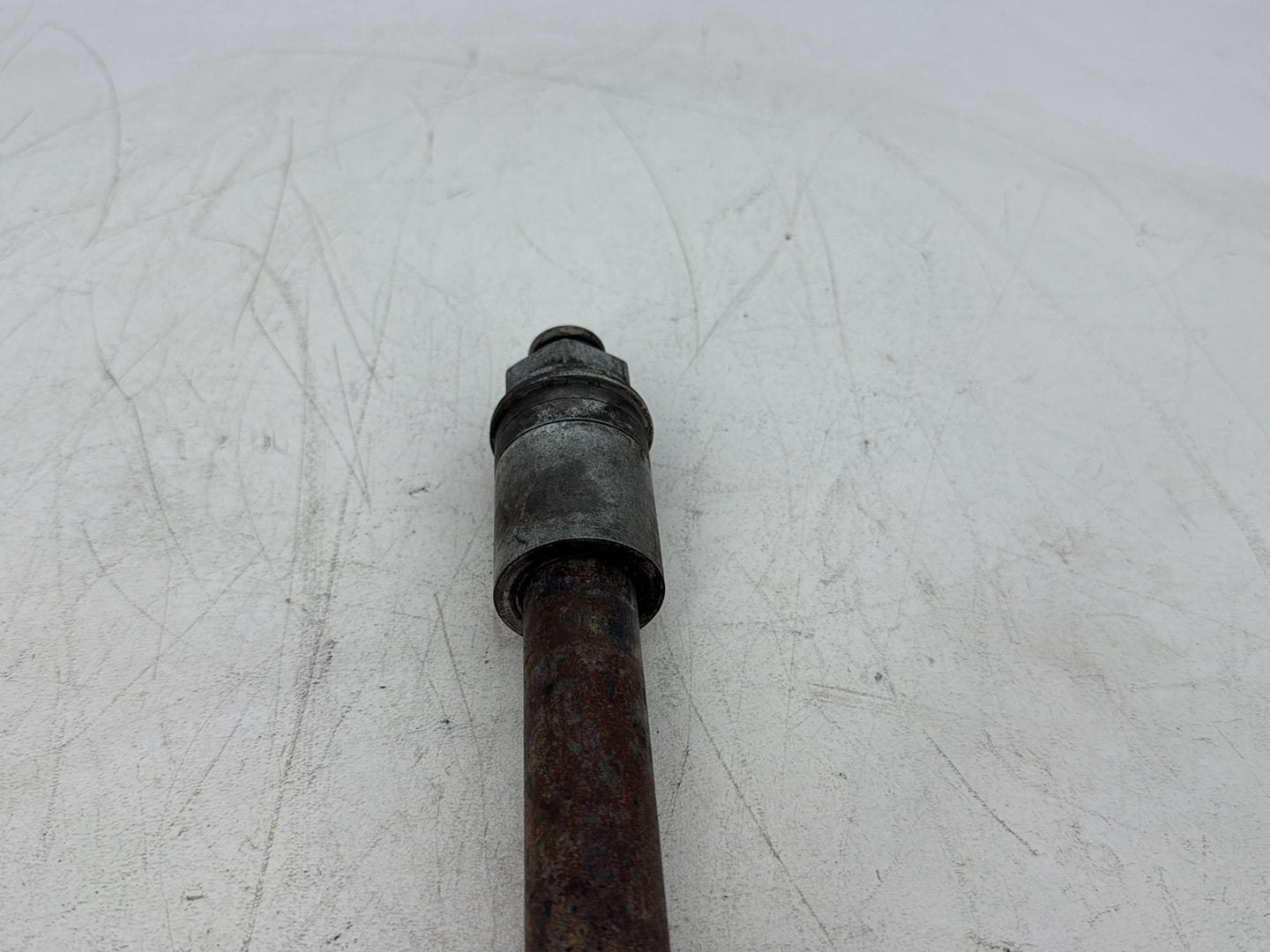 2008 Harley Sportster XL883L 883 Low OEM Rear Wheel Axle Bolt Shaft 41176-08