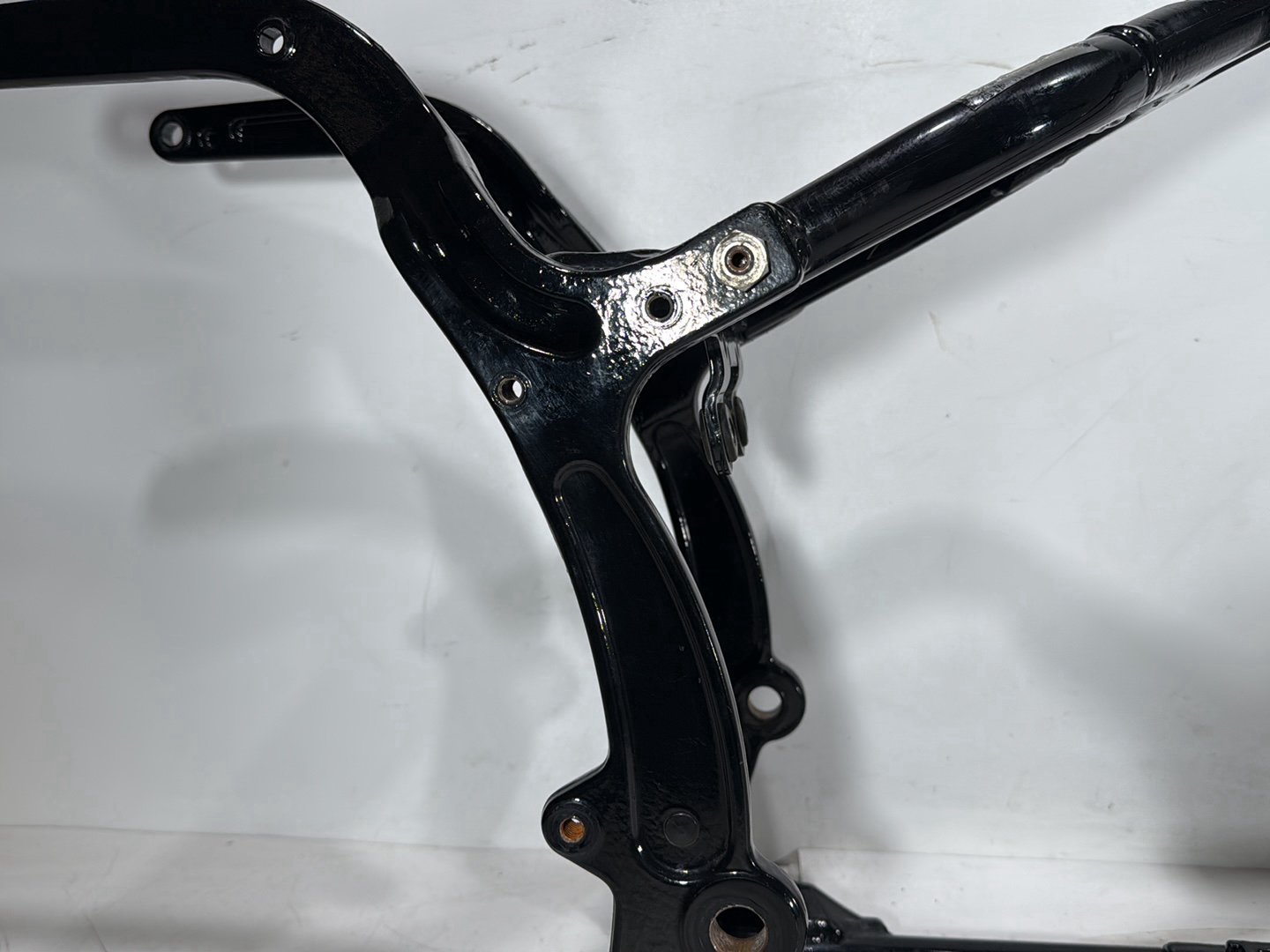 2005 Harley Heritage Softail Classic FLSTCI OEM Body Main Frame Chassis SLVG