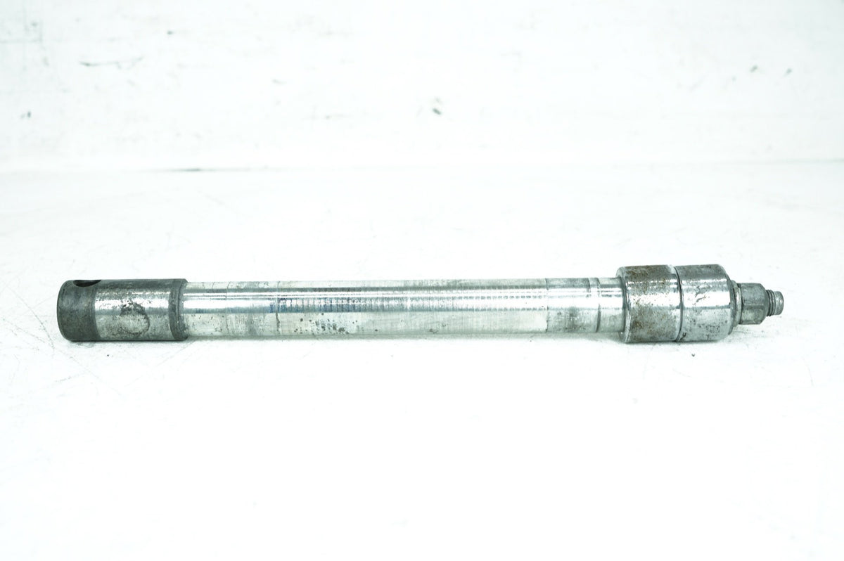 2001 Harley Touring FLHTCI Electra Ultra Classic OEM Front Wheel Axle Bolt Shaft
