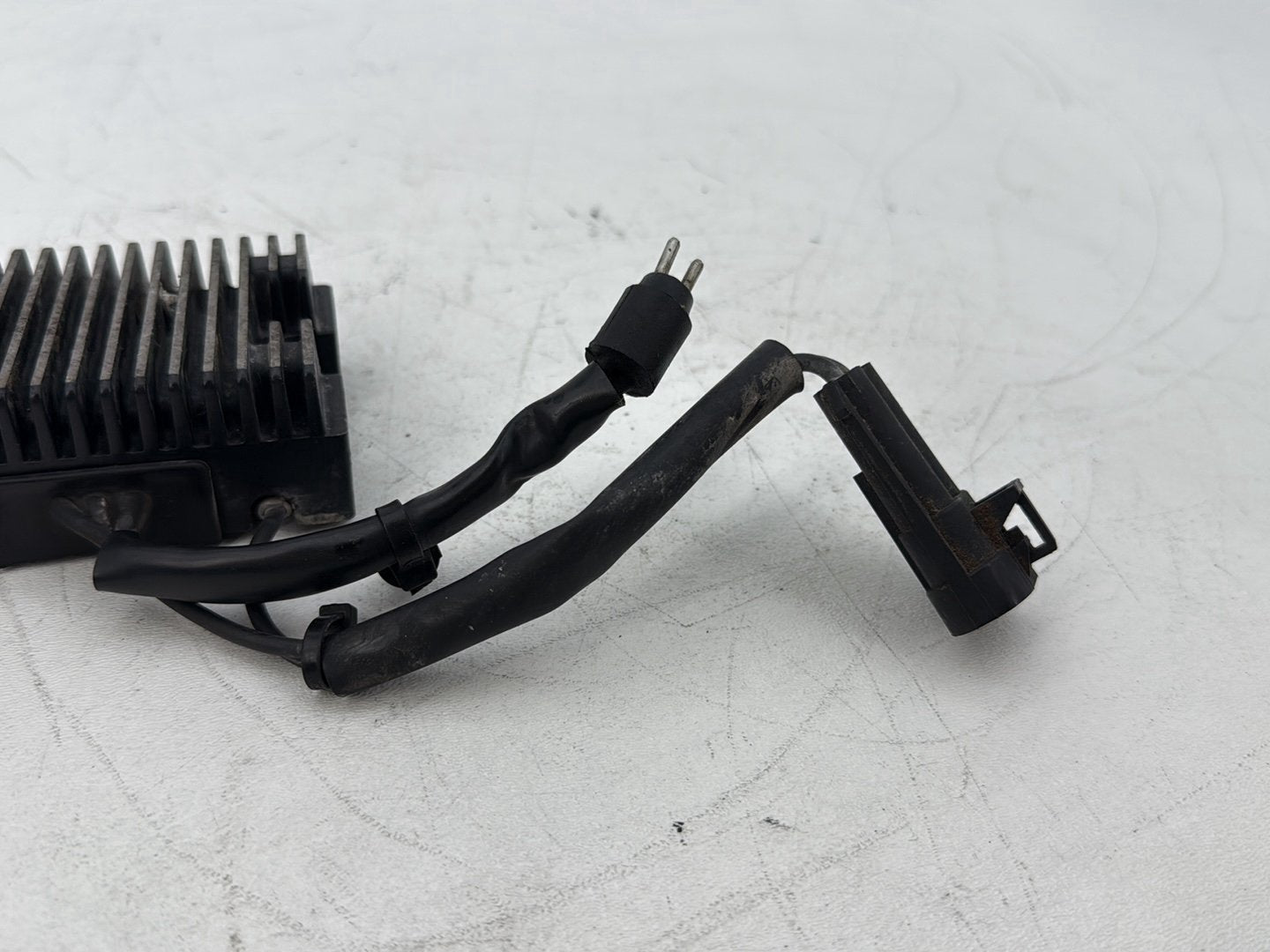 2004 - 2013 Harley-Davidson Sportster 1200 Custom Voltage Regulator Rectifier  74523-04