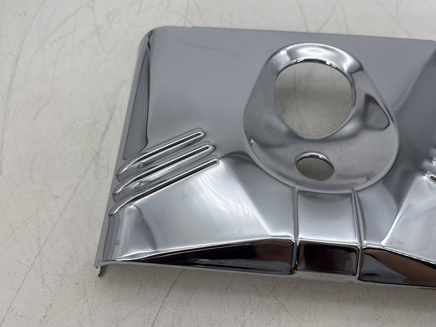 2006 Harley Softail FLSTCI Heritage Classic OEM Front Upper Nacelle Headlight Cover Panel