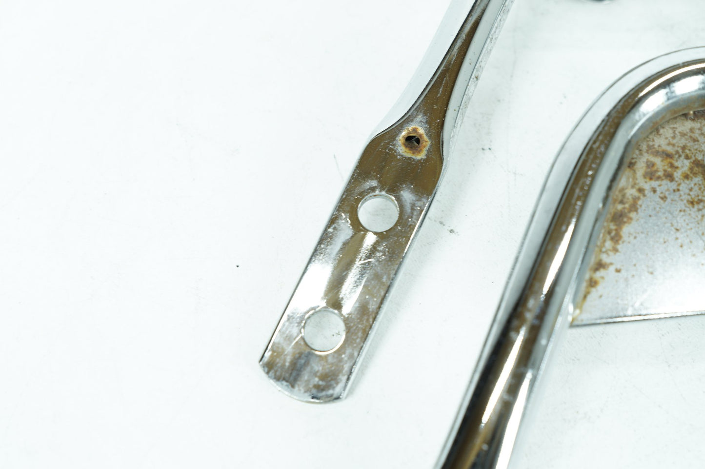 1999 - 2006 Harley-Davidson Touring Electra Glide Classic Detachable Tour Pak Luggage Box Bracket 53804-06