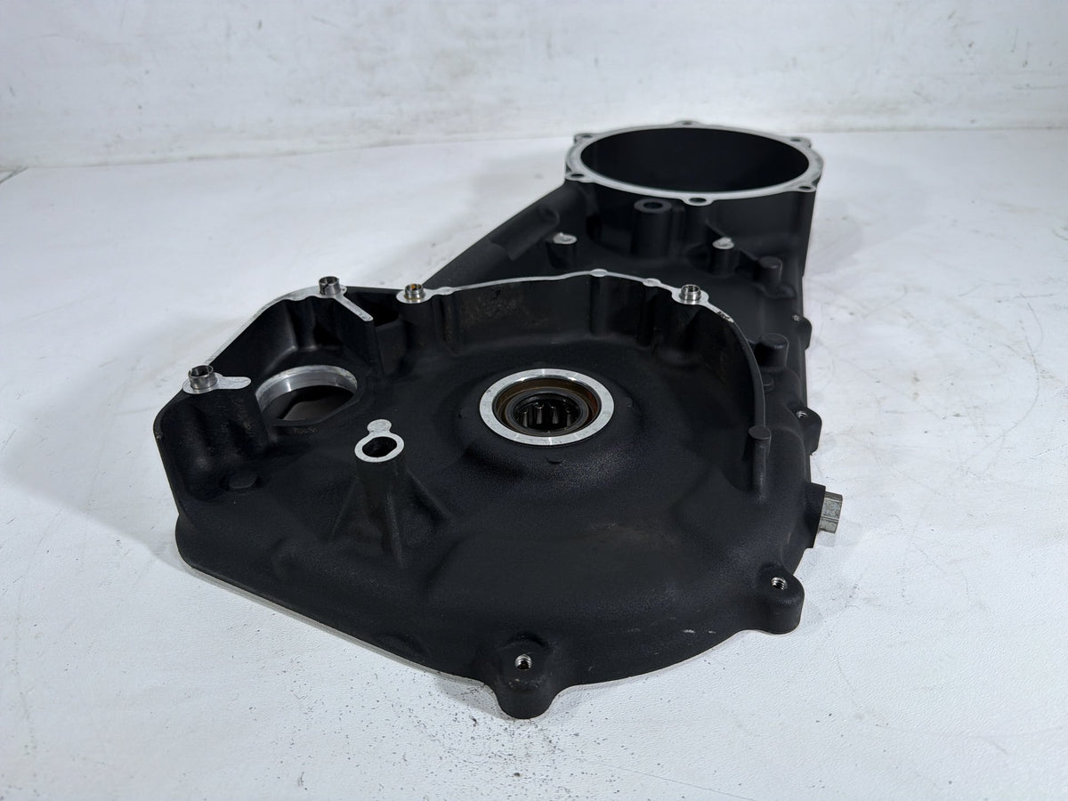 2014 Harley Softail Slim FLS OEM Inner Primary Clutch Cover 60681-06C