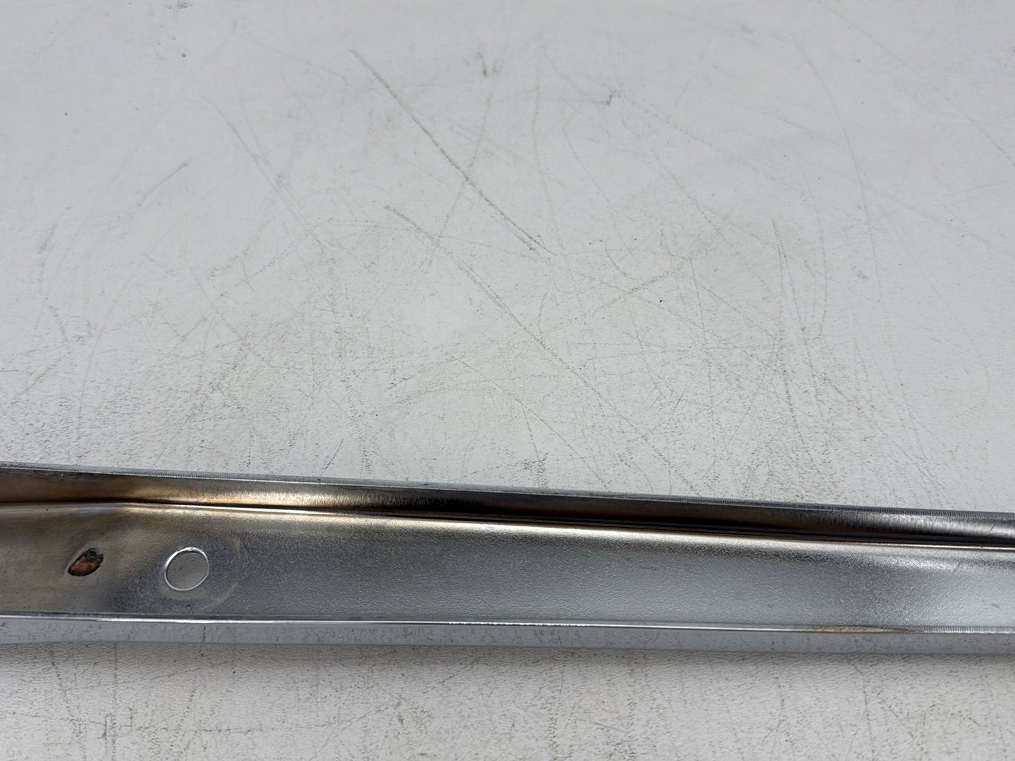 2000 Harley Dyna FXDWG Wide Glide OEM Rear Left Right Fender Struts Bracket