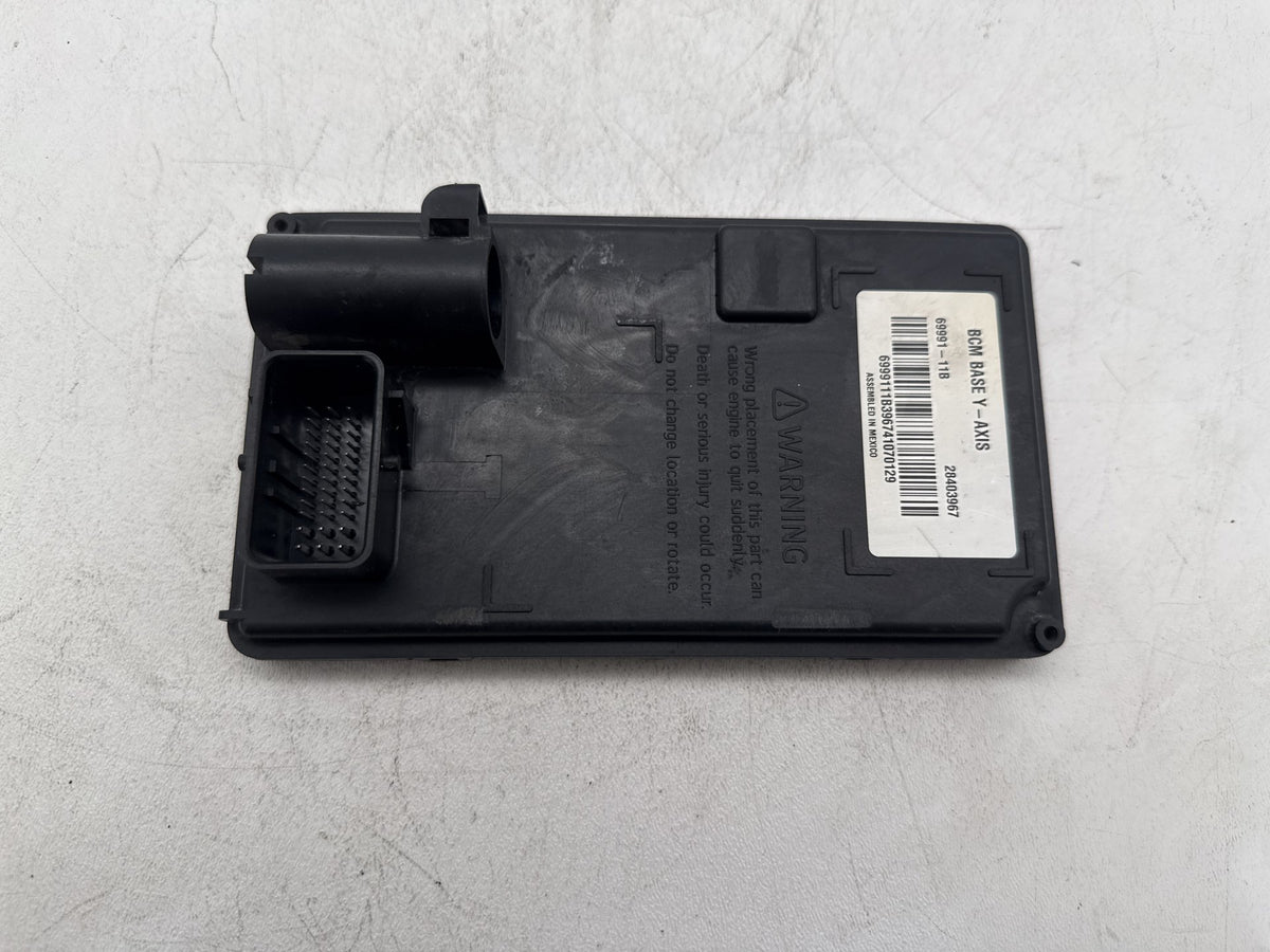 2014 Harley Softail Slim FLS OEM Body Control Module BCU BCM