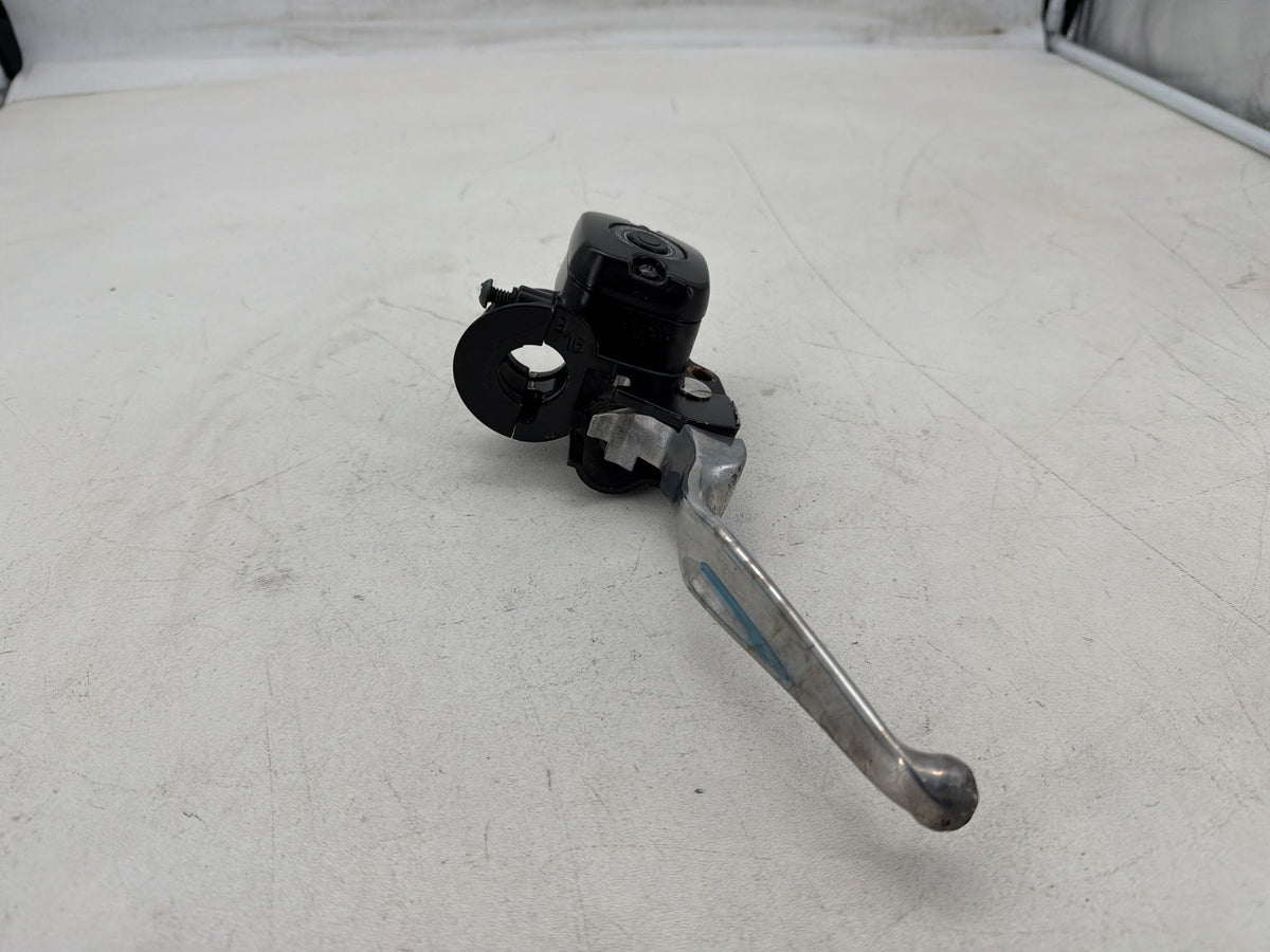 2005 Harley Dyna Wide Glide FXDWG OEM Front Right Brake Lever Master Cylinder