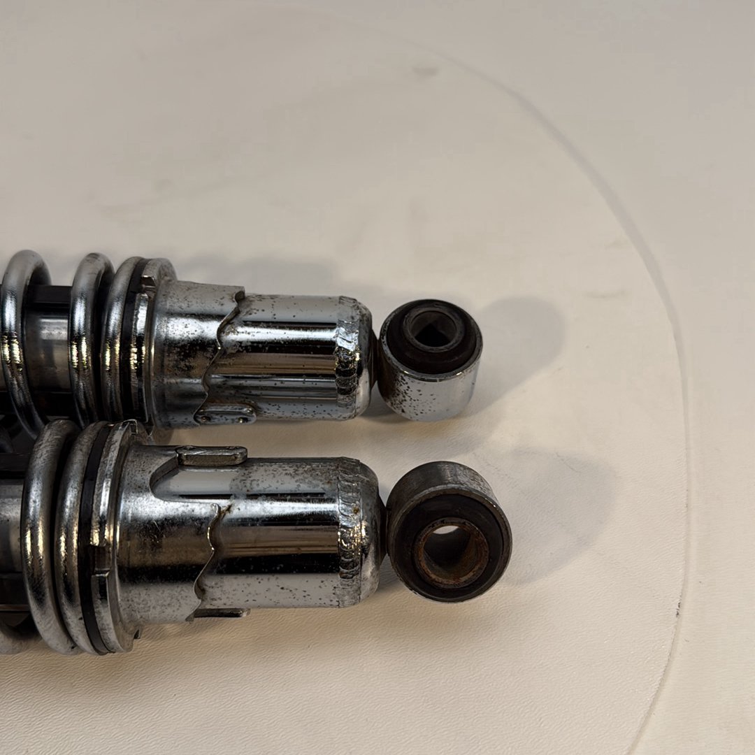 1986 - 2003 Harley-Davidson Sportster Hugger 883 Rear Left Right Shock Absorbers  	54568-92