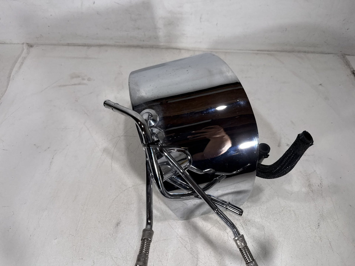 2011 Harley Softail Deluxe FLSTN OEM Oil Tank Reservoir Bottle Canister