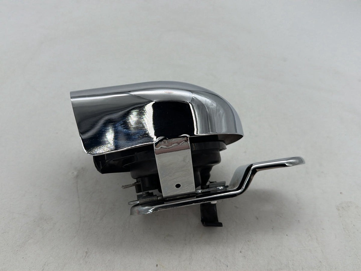 2010 Harley Street Glide Touring FLHX OEM Horn Signal Klaxon Chrome Cover