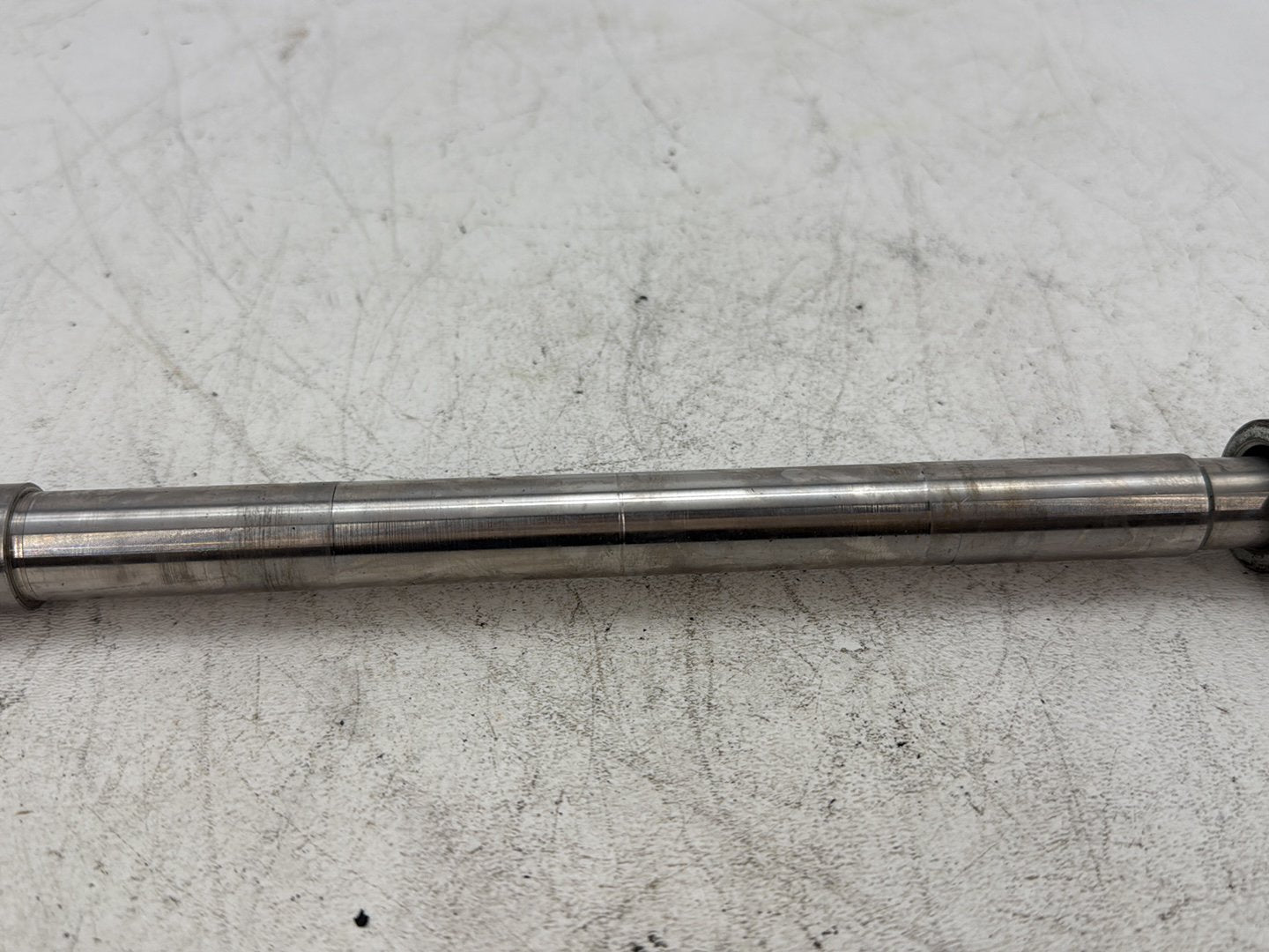 1996 Harley Electra Glide Touring FLHT OEM Front Wheel Axle Bolt Shaft