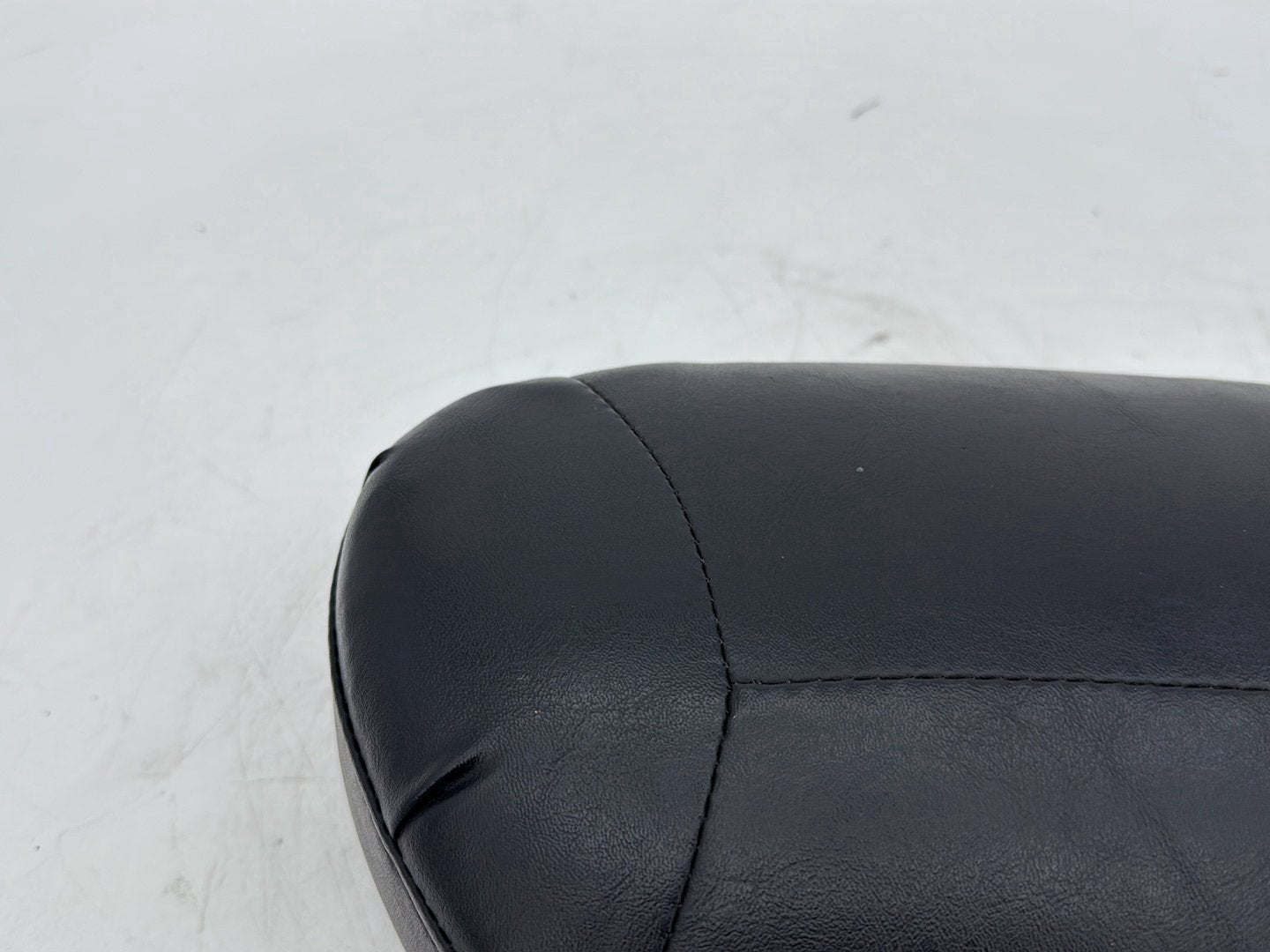 2008 Harley Touring FLHTCU Electra Glide Ultra OEM Rider Driver Backrest Adjustable Cushion Pad