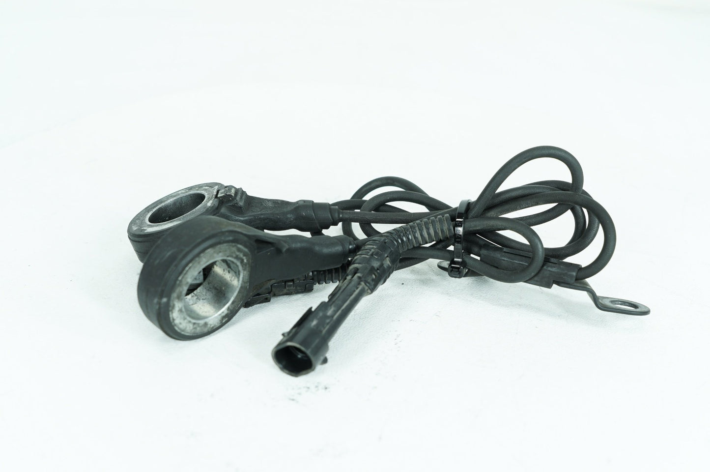 2007 - 2013 Harley-Davidson Touring Electra Glide Ultra Front & Rear Wheel ABS Speed Sensors 40615-08