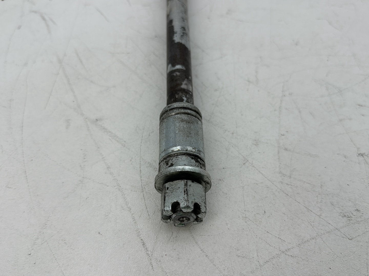 2000 Harley Touring FLHTCI Electra Glide Classic OEM Rear Wheel Axle Bolt Shaft