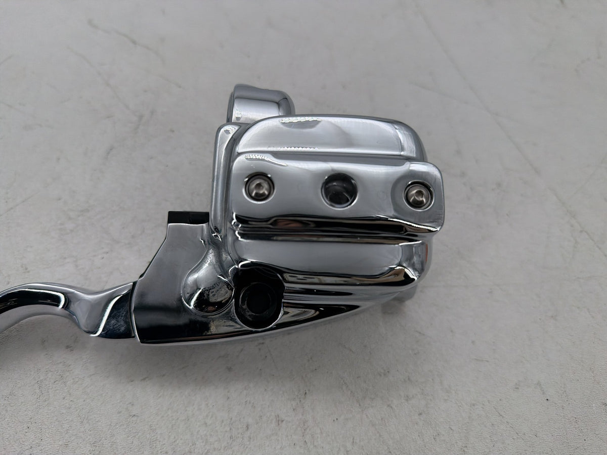 04 Harley Road King Touring Classic OEM Front Right Brake Lever Master Cylinder