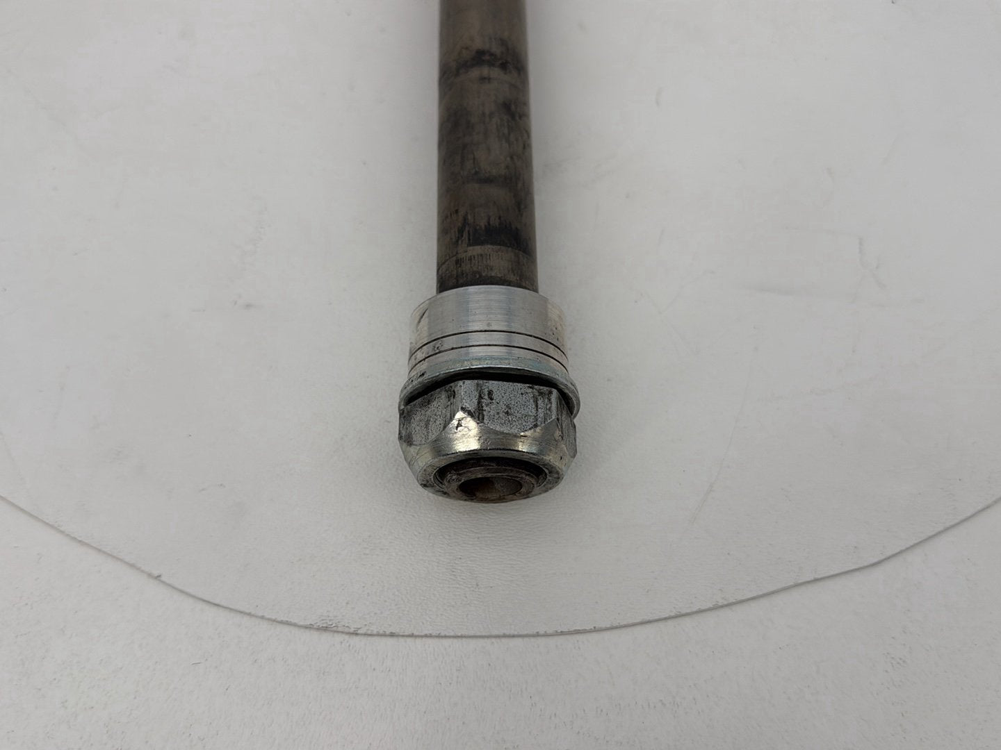 2007 - 2017 Harley-Davidson Dyna Wide Glide Rear Wheel Axle Bolt Shaft  	41114-08